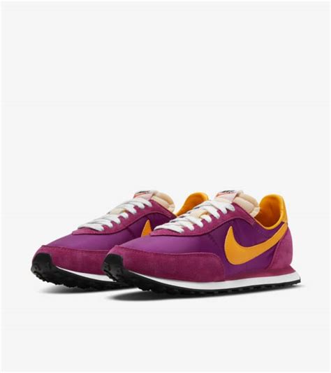 nike air waffle trainer uk|nike waffle trainer 2 fireberry.